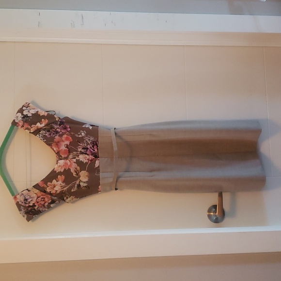 Dress - Picture 5 of 5